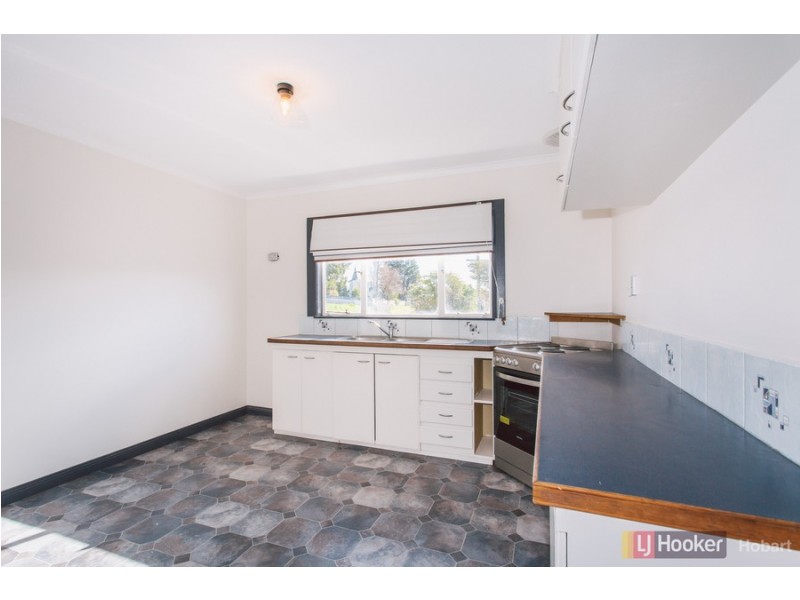 23 Cadbury Road, Claremont TAS 7011