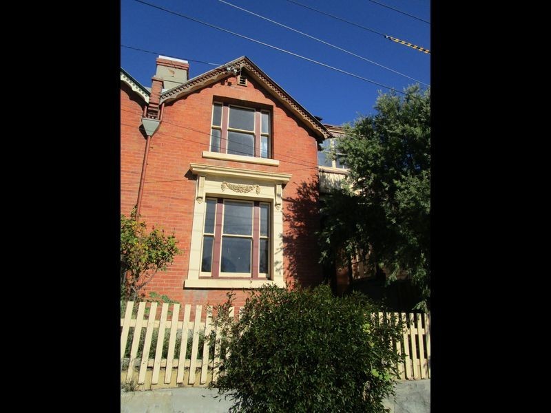 2/58 ST GEORGES TERRACE, Battery Point TAS 7004