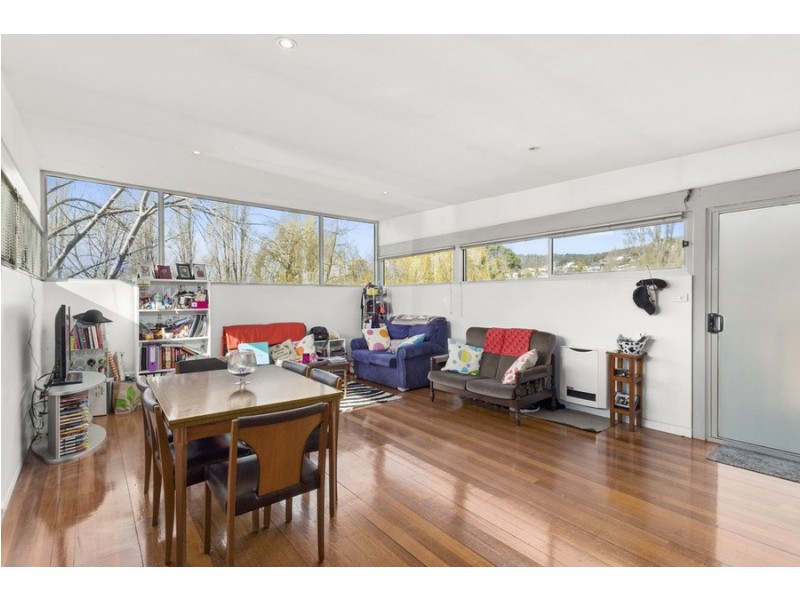 2/26 Davey Place, South Hobart TAS 7004