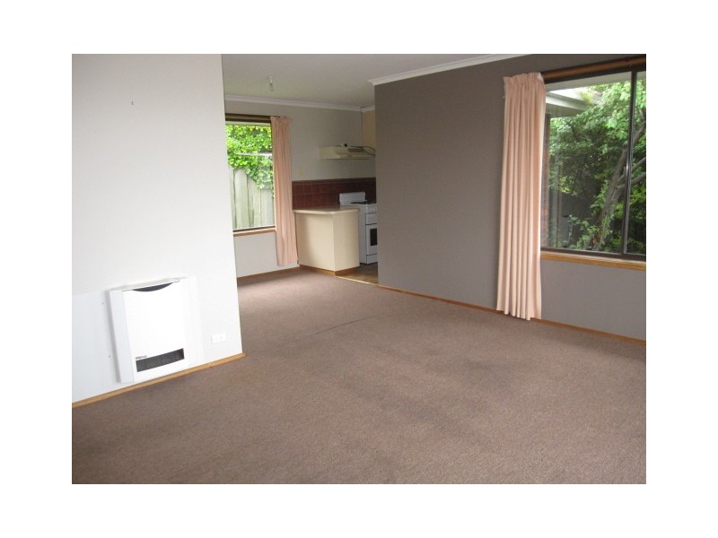 1/6A Moss Park Drive, New Town TAS 7008