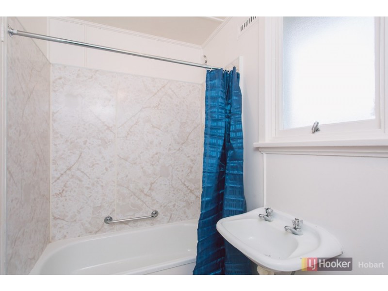 4/132 Allunga Road, Chigwell TAS 7011