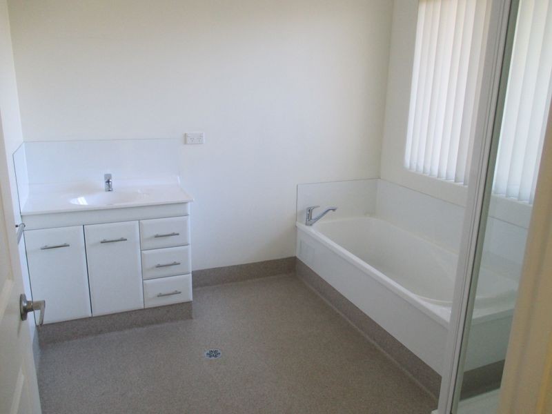 8 Husten Circle, New Norfolk TAS 7140