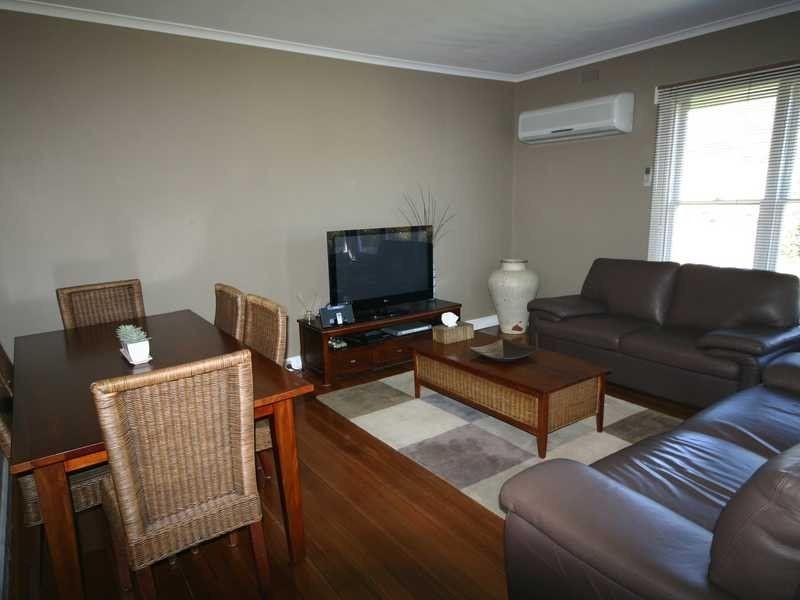 379 Brooker Ave, Lutana TAS 7009