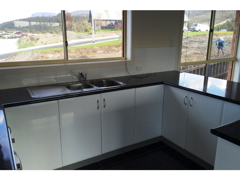 17D Spring Street, Claremont TAS 7011