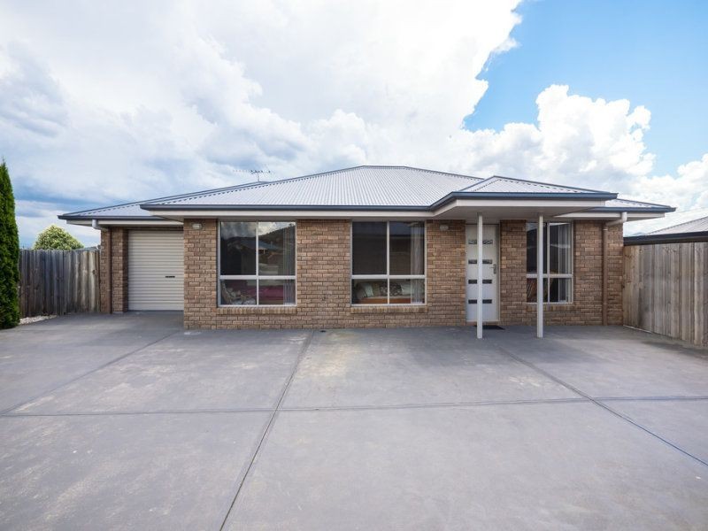 2/4 Roslyn Court, Brighton TAS 7030