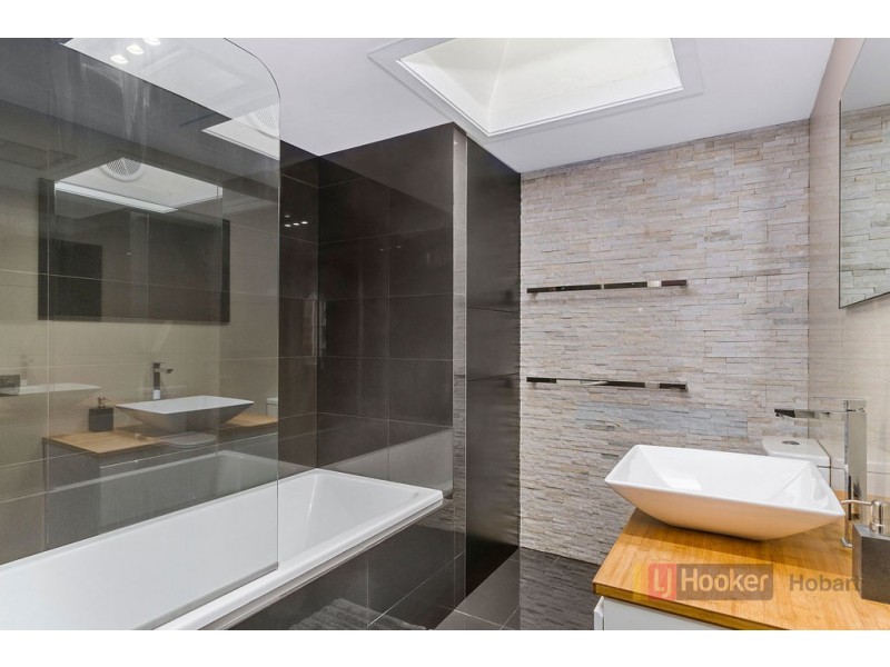 13 Scott Street, Glebe TAS 7000