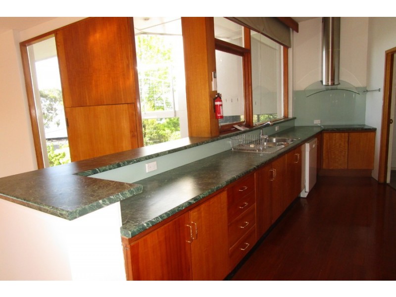 5 EURELLA Avenue, Sandy Bay TAS 7005