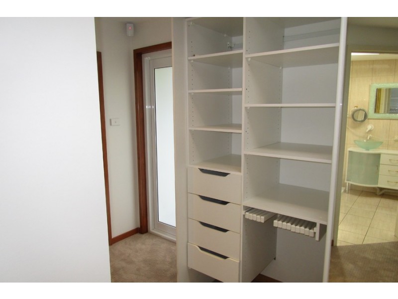 5 EURELLA Avenue, Sandy Bay TAS 7005