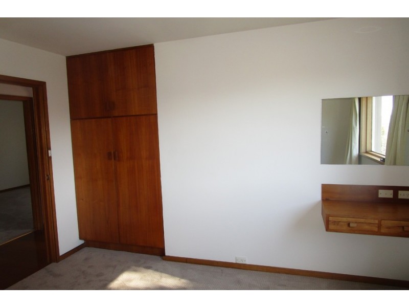 5 EURELLA Avenue, Sandy Bay TAS 7005