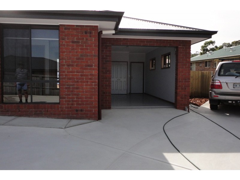 1/16 Thornbill Street, Kingston TAS 7050