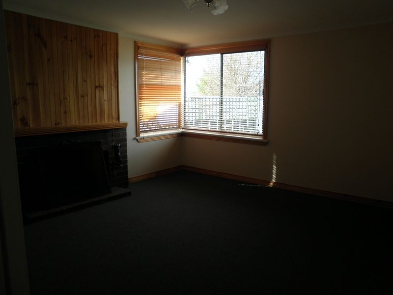 11 Taree Street, Berriedale TAS 7011