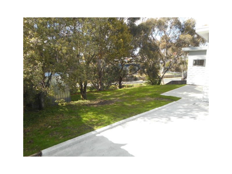 2B Willowbend Road, Kingston TAS 7050