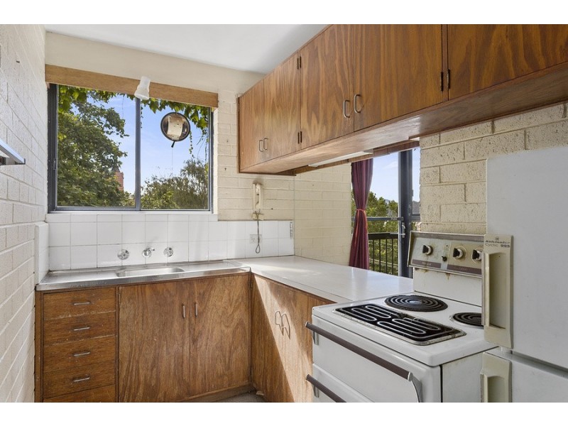 12/92 Barrack Street, Hobart TAS 7000