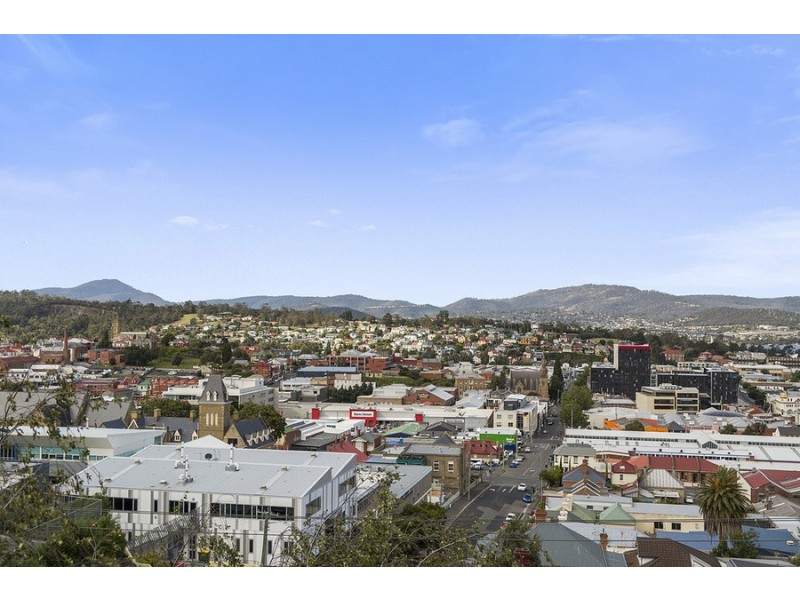 12/92 Barrack Street, Hobart TAS 7000