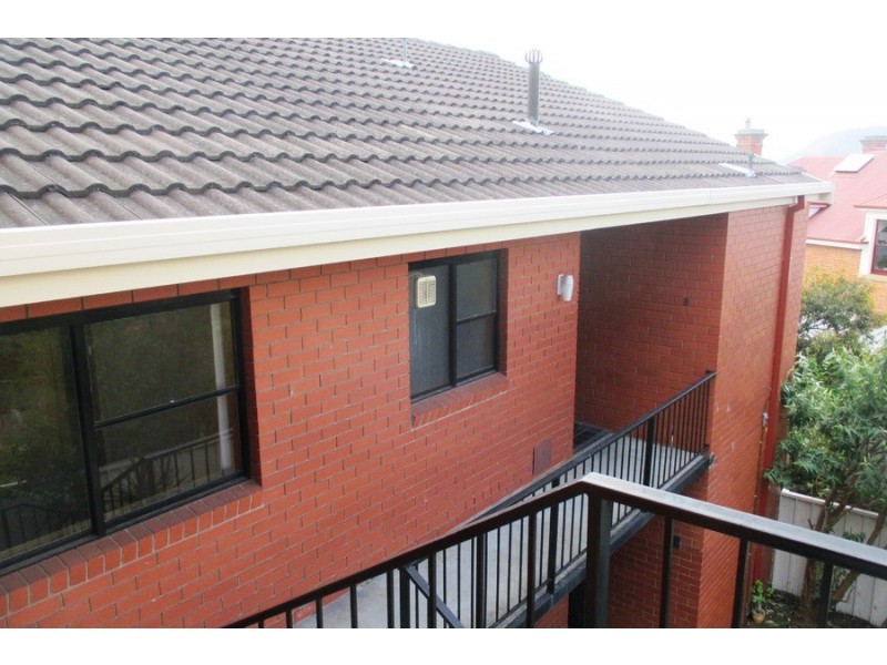 8/9 Hildern Street, New Town TAS 7008