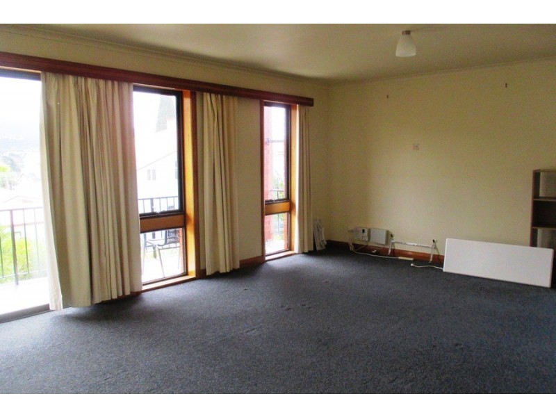 8/9 Hildern Street, New Town TAS 7008