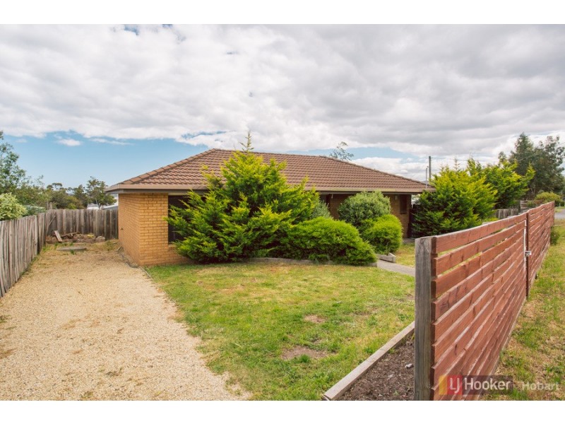 19 Wilson Street, Midway Point TAS 7171