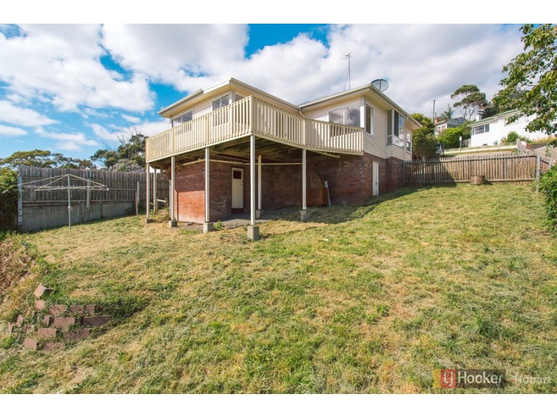 17 First Avenue, West Moonah TAS 7009