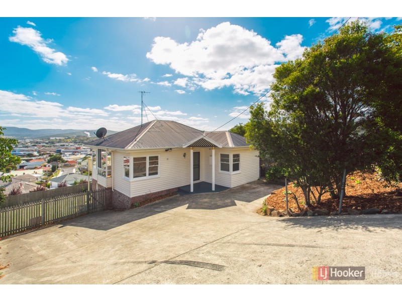 17 First Avenue, West Moonah TAS 7009
