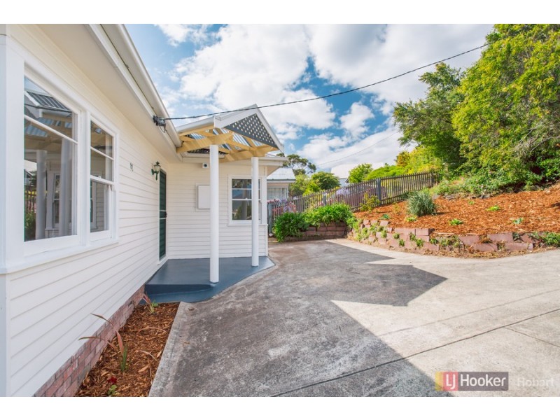 17 First Avenue, West Moonah TAS 7009