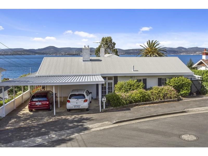 10 Ellington Road, Sandy Bay TAS 7005