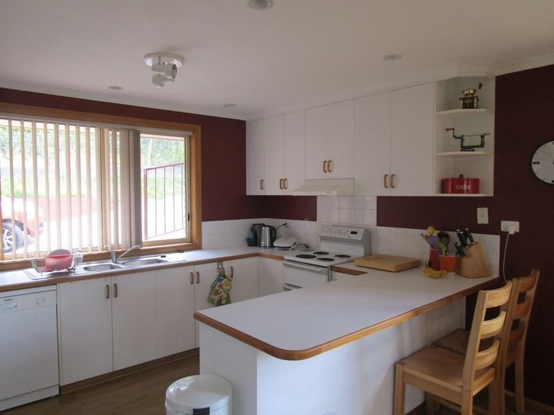 2/29 ALWYN Road, Lenah Valley TAS 7008