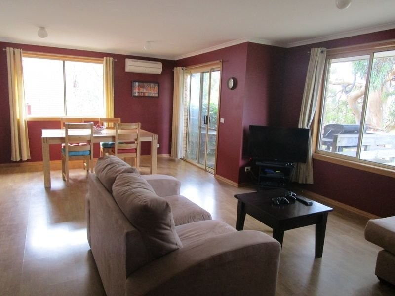 2/29 ALWYN Road, Lenah Valley TAS 7008