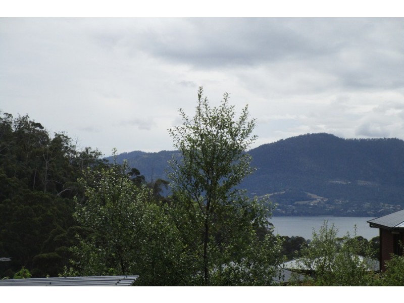 7 NIELSON Drive, Montrose TAS 7010
