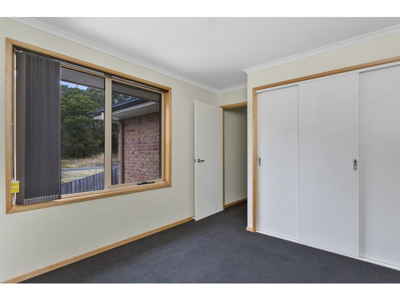 160 Branscombe Road, Claremont TAS 7011