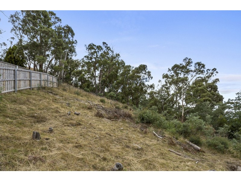160 Branscombe Road, Claremont TAS 7011