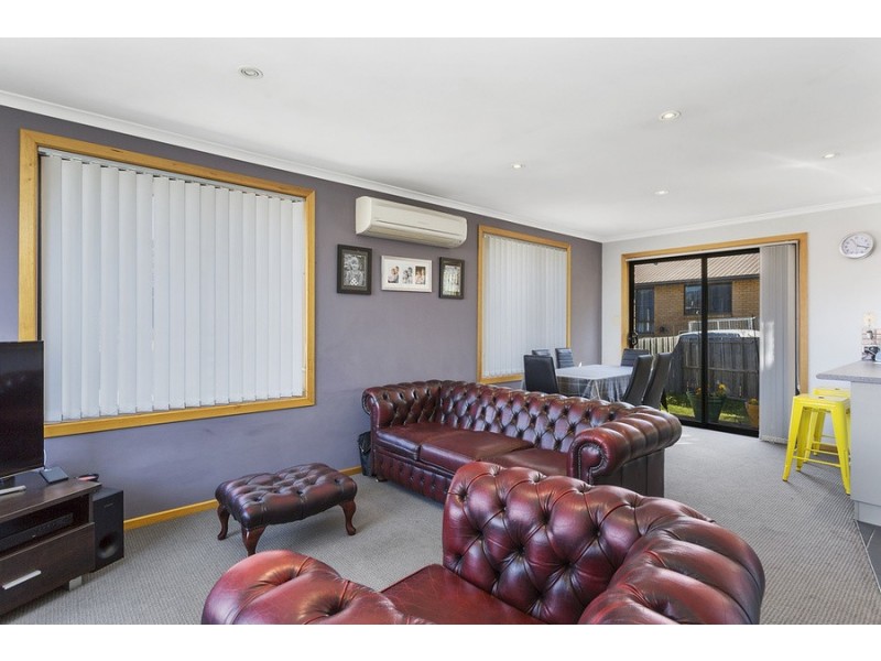 2/44 Jetty Road, Old Beach TAS 7017