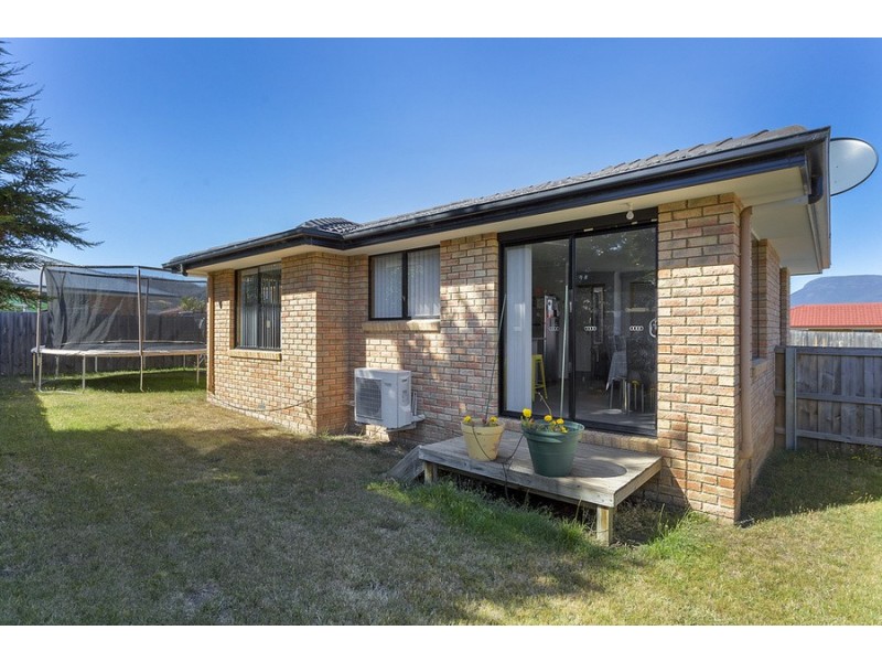 2/44 Jetty Road, Old Beach TAS 7017