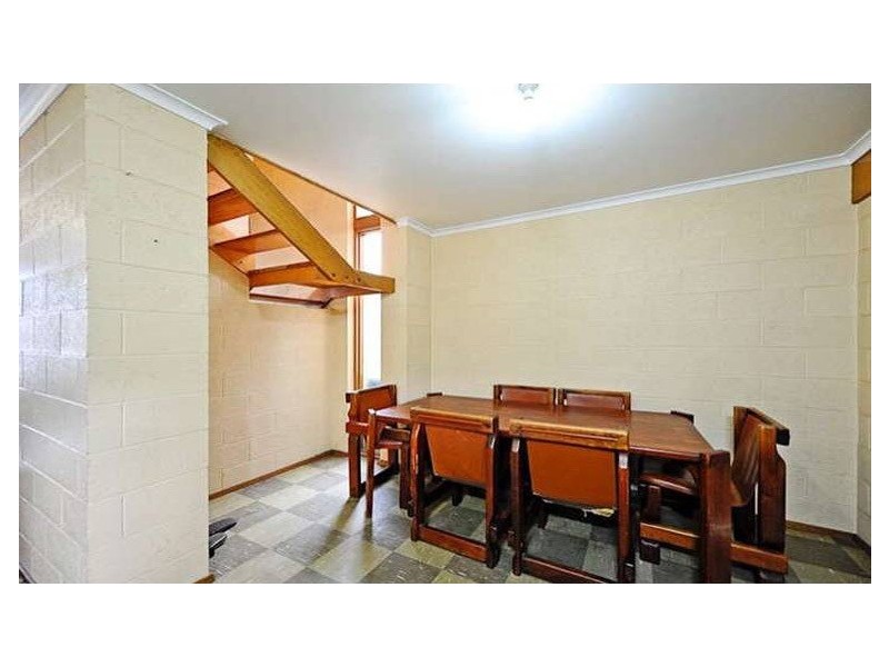 6/3 Clifford Court, Howrah TAS 7018