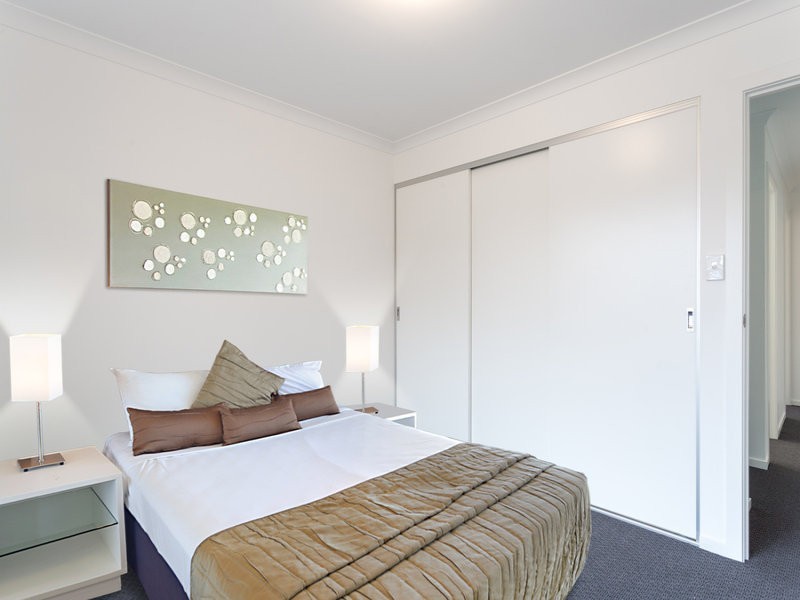 1/15 Laguna Place, Derwent Park TAS 7009