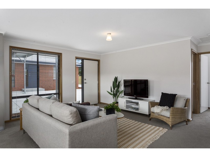 3/2-4 Tivoli Road, Old Beach TAS 7017