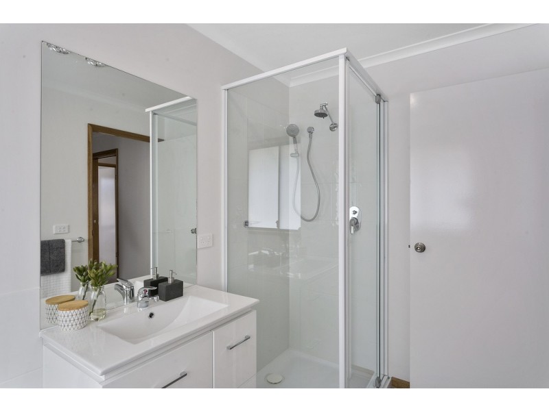 3/2-4 Tivoli Road, Old Beach TAS 7017