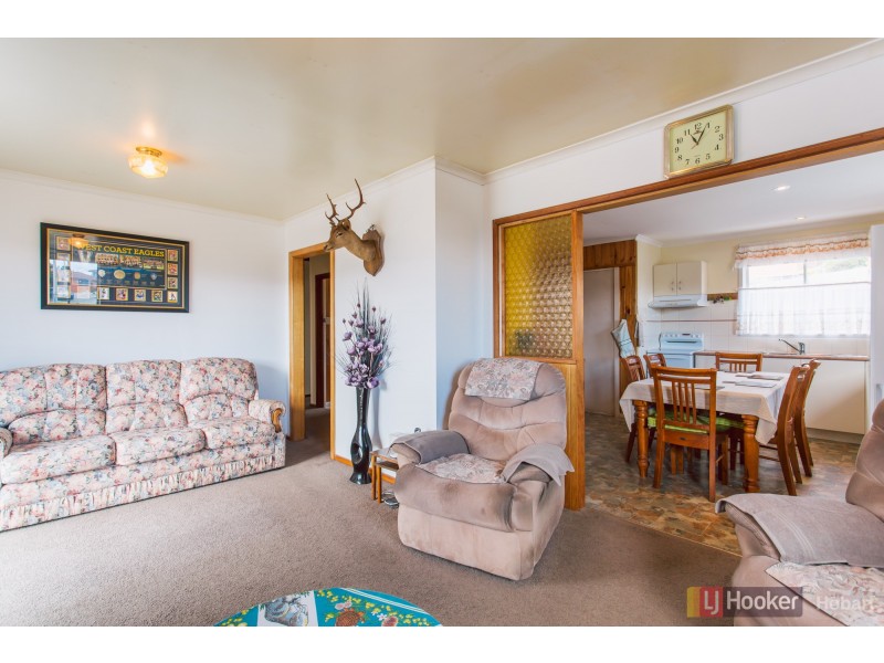 69 Binalong Road, Mornington TAS 7018