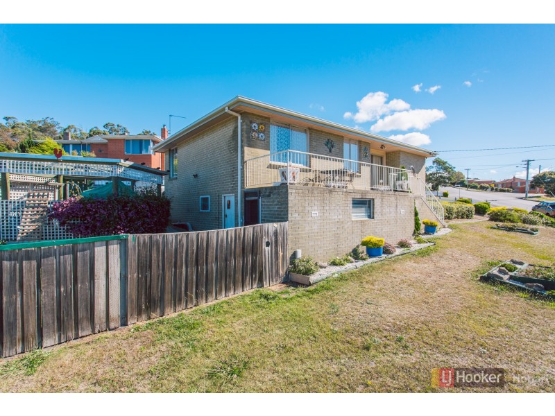 69 Binalong Road, Mornington TAS 7018