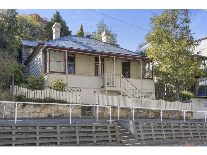 11 Quayle Street, Sandy Bay TAS 7005