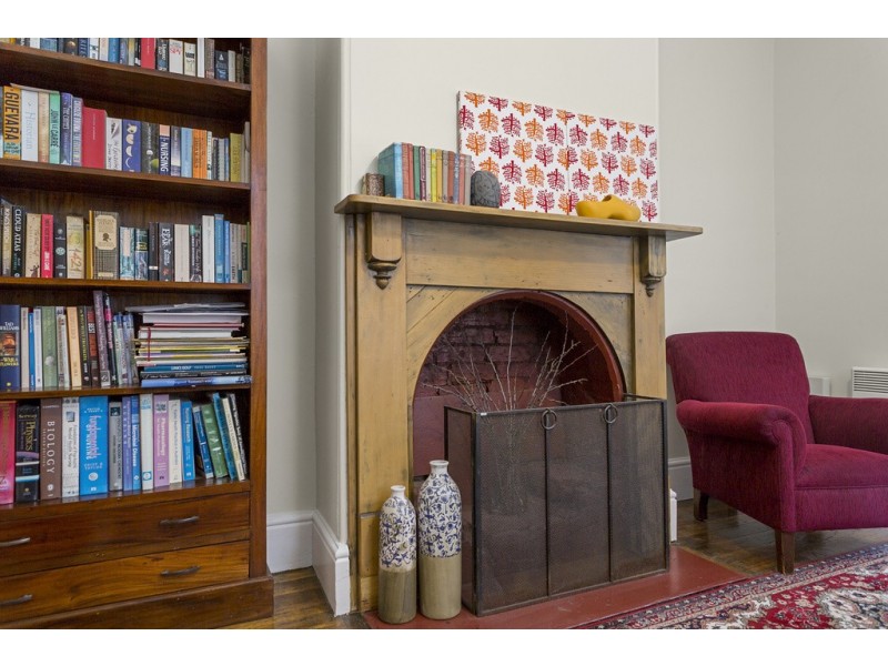 11 Quayle Street, Sandy Bay TAS 7005