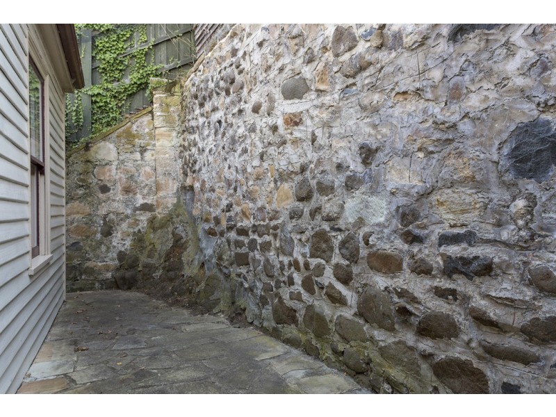 11 Quayle Street, Sandy Bay TAS 7005