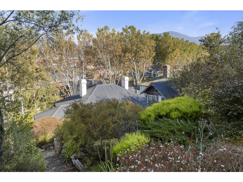 11 Quayle Street, Sandy Bay TAS 7005