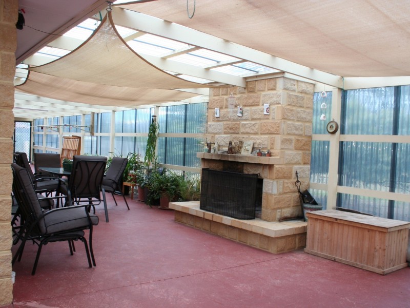 290 Back River Road, New Norfolk TAS 7140