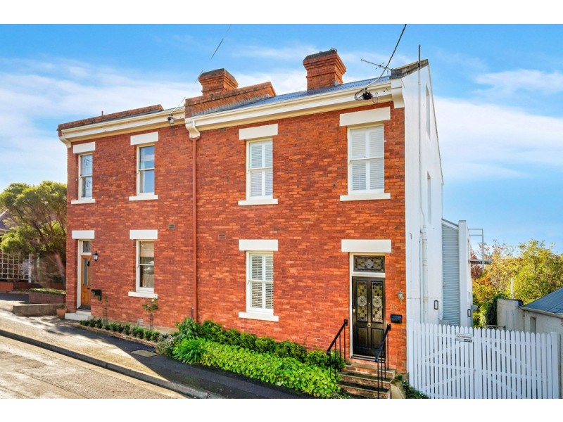 16 Star Street, Sandy Bay TAS 7005