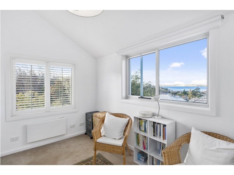 16 Star Street, Sandy Bay TAS 7005