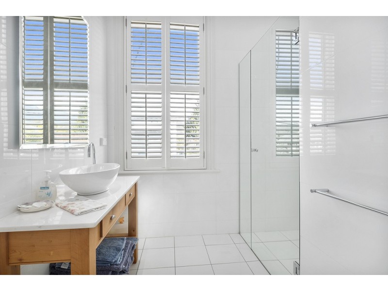 16 Star Street, Sandy Bay TAS 7005