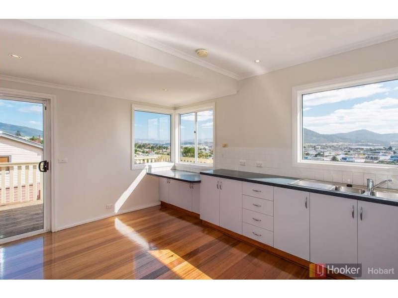 17 First Avenue, West Moonah TAS 7009
