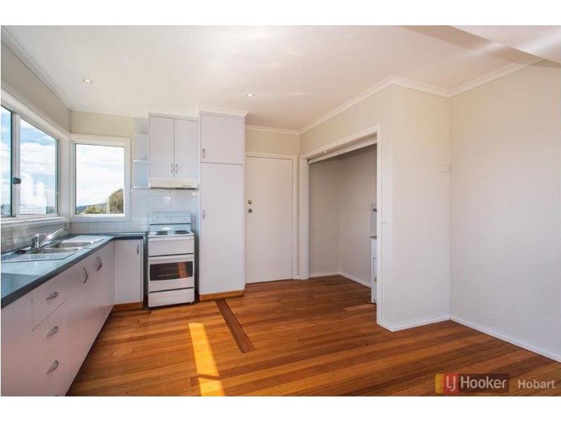 17 First Avenue, West Moonah TAS 7009