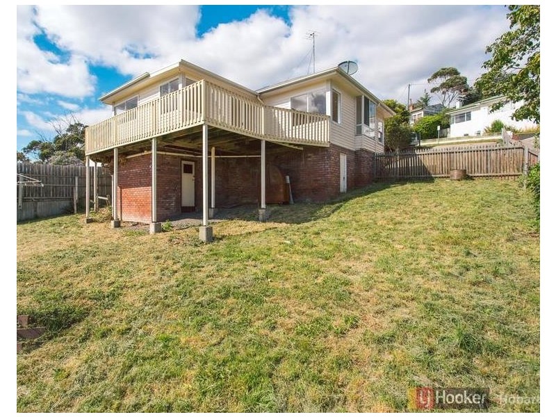 17 First Avenue, West Moonah TAS 7009