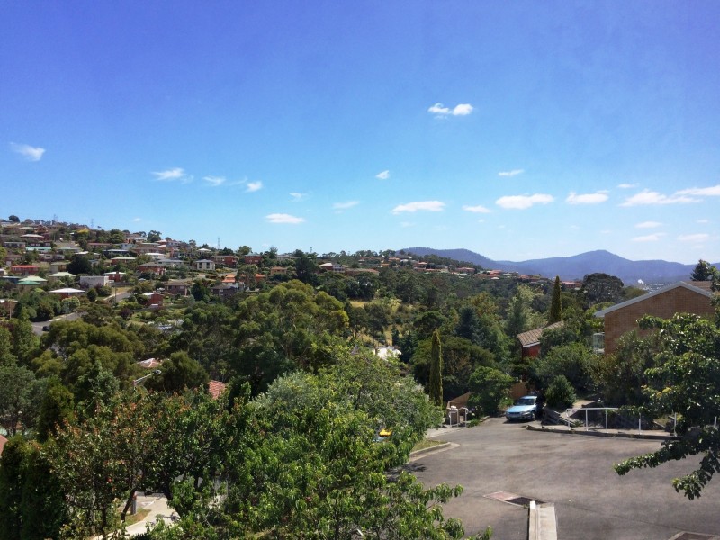 2/38 Sharps Road, Lenah Valley TAS 7008